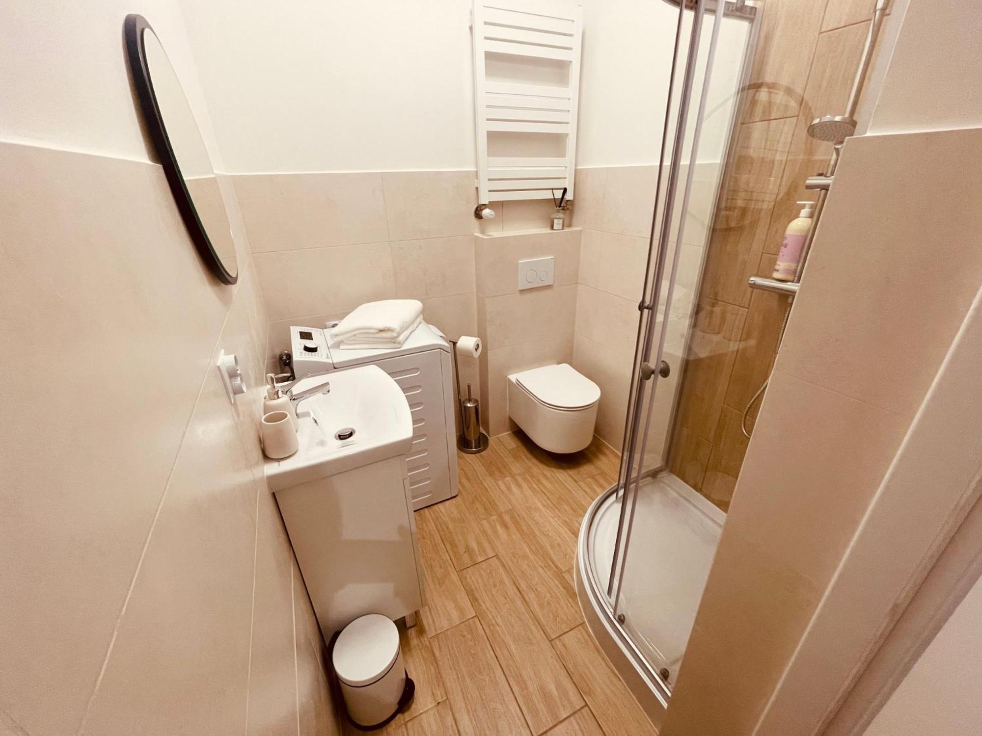 Kobiela Apartments Ktw City Center カトヴィツェ エクステリア 写真