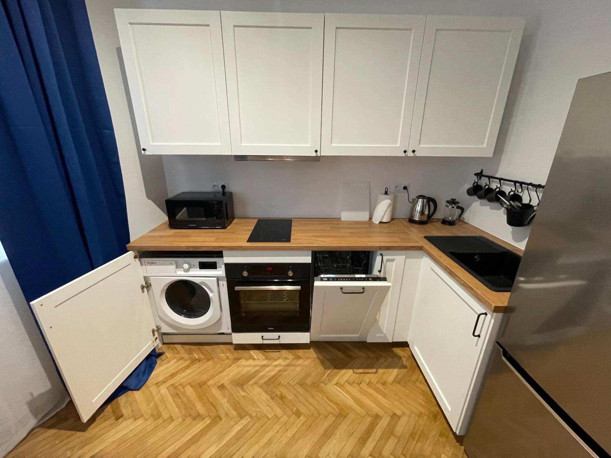 Kobiela Apartments Ktw City Center カトヴィツェ エクステリア 写真